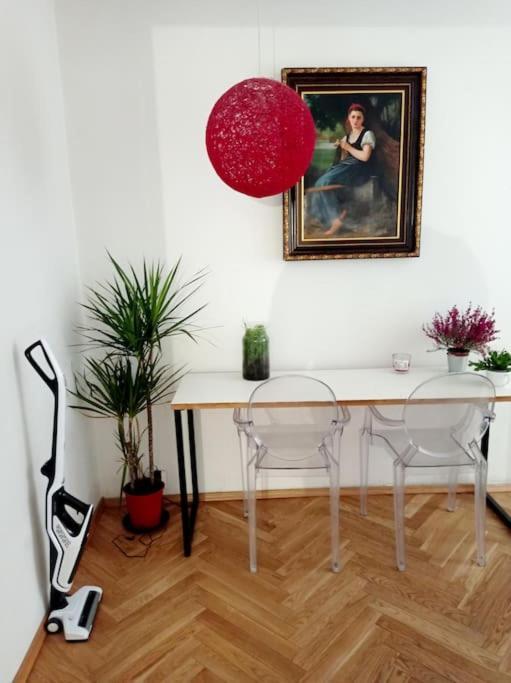 Old Praga Wi-Fi 300Mb Apartman Varsó Kültér fotó